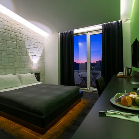 Mene Hotel 3*