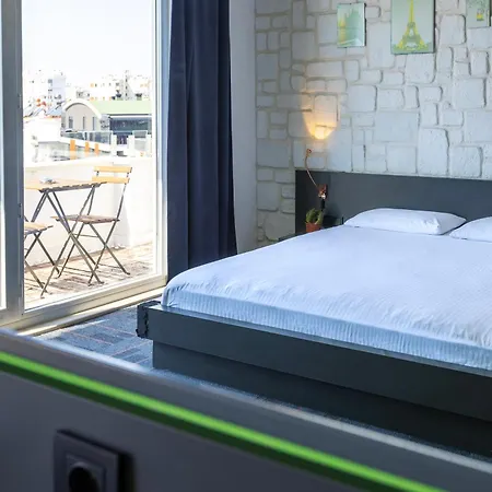 Mene Hotel 3*